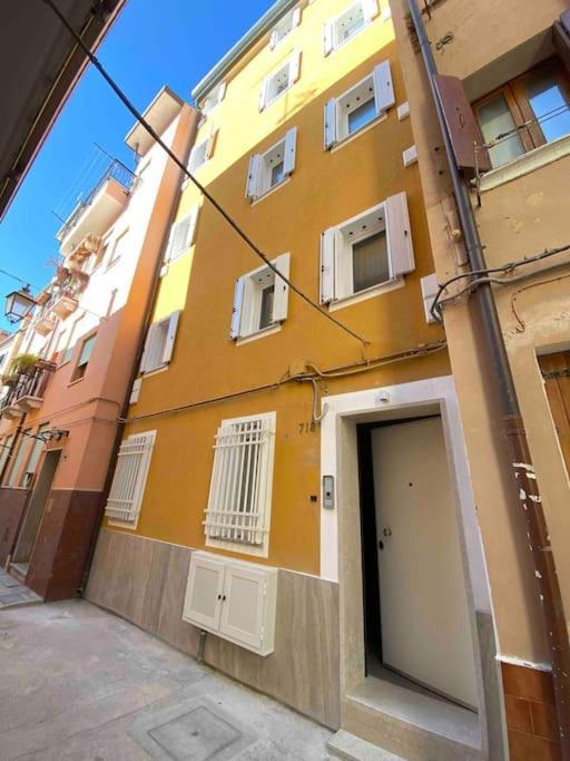 Ca Francesco Appartamento Contemporaneo Chioggia Exterior photo